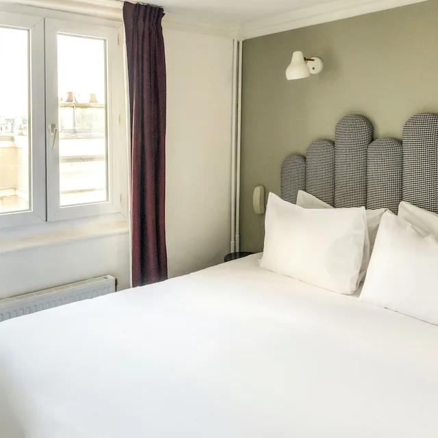 Junior Suite, Double Bed, Side Sea View, Sofa، Hotel Paradis 1/3