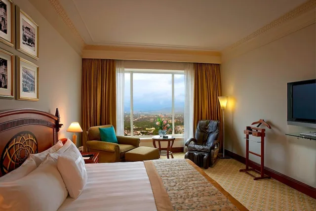 غرفة كلوب بسرير كوين، Itc Grand Central 4/10