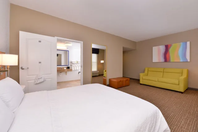 جناح بسرير مزدوج لذوي الإعاقة، Hampton Inn & Suites Plymouth 1/10
