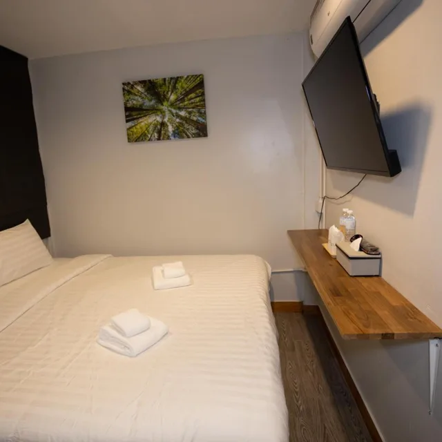Room, Double Bed, Pratunam Family House 2 5/10
