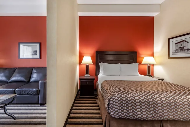 غرفة قياسية بسرير كينج، Best Western Plus Meridian Hotel 8/10