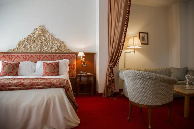 جناح جونيور، Villa Condulmer Hotel 1/3