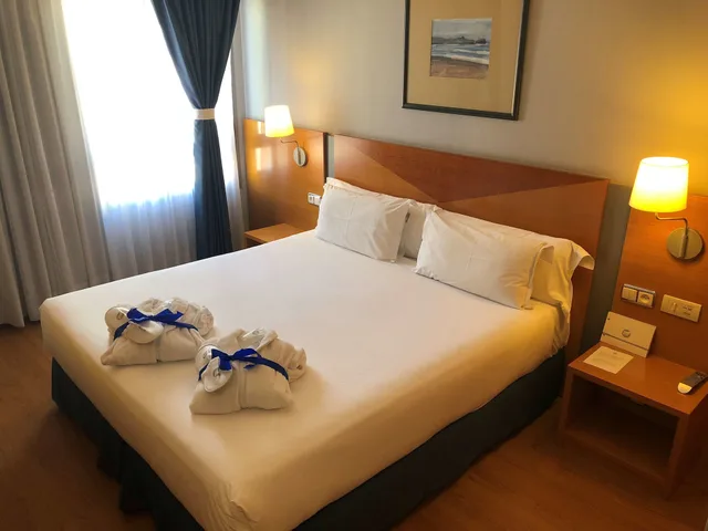 غرفة قياسية بسريرين منفصلين، Hotel Oca Villa De Aviles 2/3