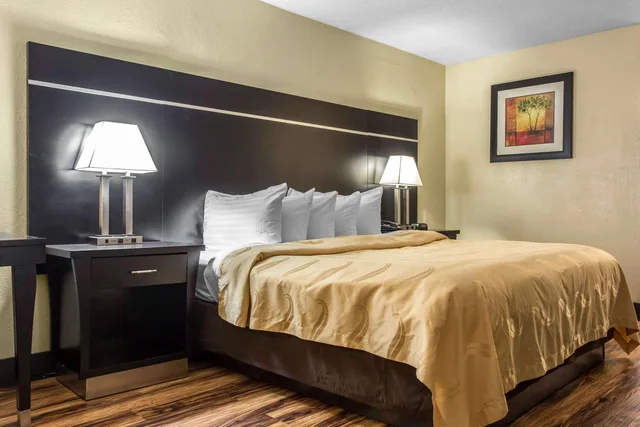 غرفة بسرير كينج، Quality Inn Goose Creek Charleston 5/5