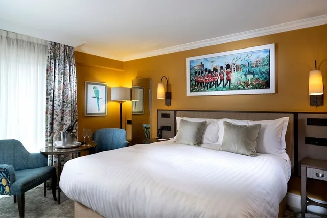 Classic, Queen Bed, Park Wing، The Castle Hotel Windsor 2/2