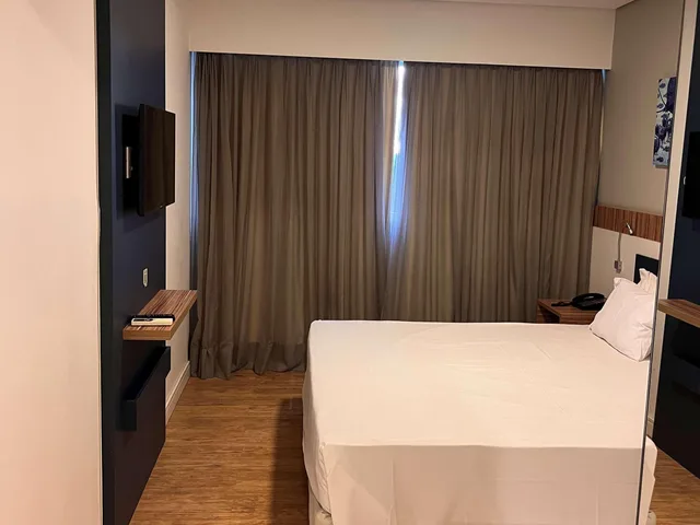 جناح عائلي بسرير مزدوج مع أريكة بمنطقة جلوس، Ibis Styles Confins Aeroporto 7/8