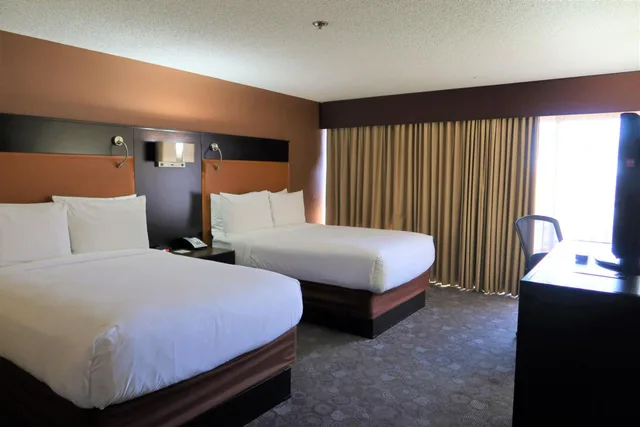غرفة بسريرين مزدوجين، GreenTree Hotel Phoenix West 2/5