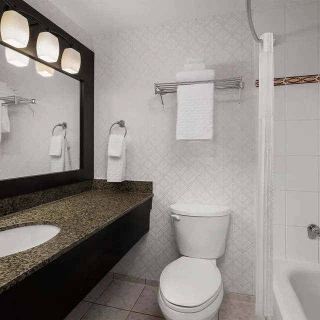 Room, Double Bed, Ocean View, Balcony, Anchor Inn And Suites 3/3