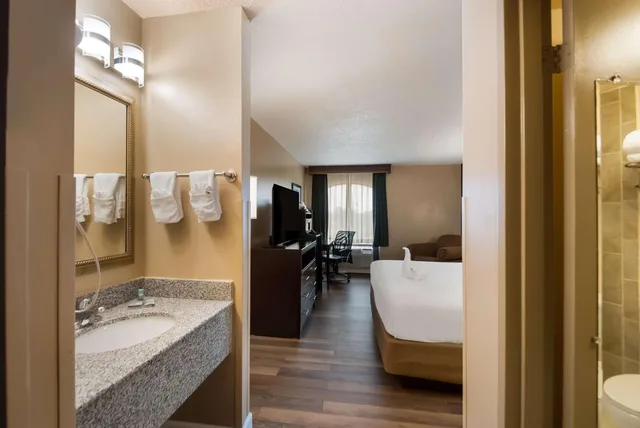 غرفة تنفيذية بسرير كينج، Best Western Springfield 4/5