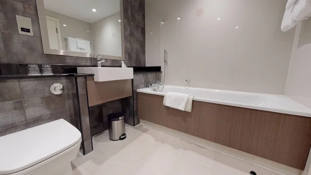 غرفة بريميوم بسرير مزدوج، Holiday Inn London - Kensington High St. by IHG 5/6