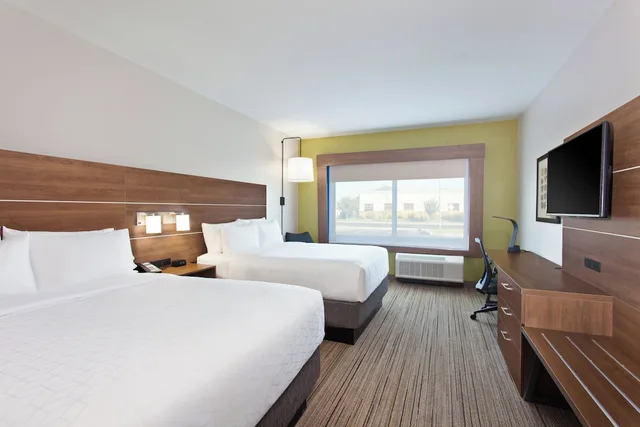 غرفة قياسية بسريرين كوين، Holiday Inn Express Hotel And Suites Moses Lake 1/5