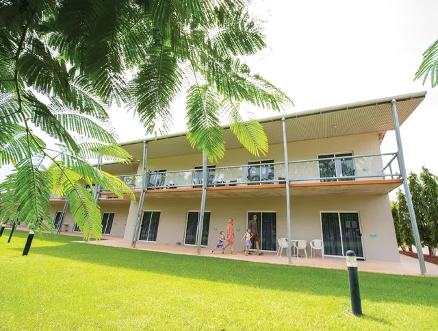 غرفة بسرير كوين، Club Tropical Resort Darwin 1/1