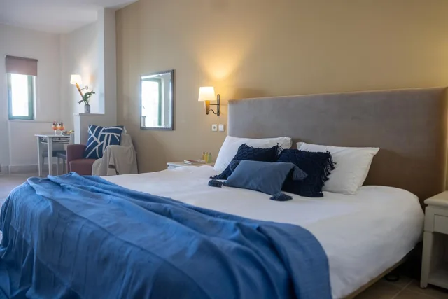 Junior Suite, Sea Front, Shared Pool, GRAND BAY BEACH RESORT KOLYMBARI 1/6