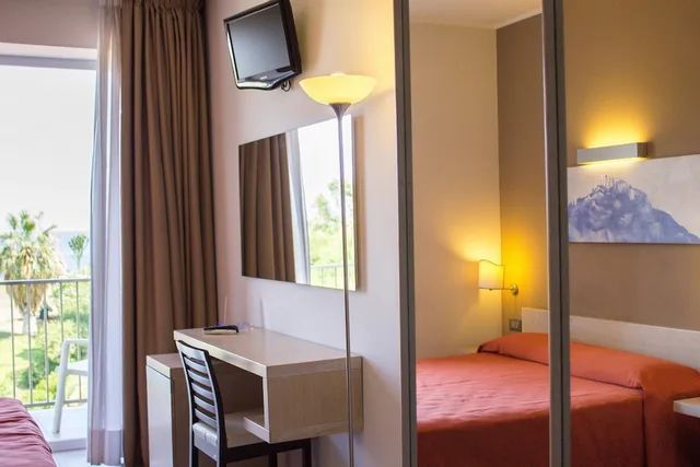 Deluxe, Triple, 1 Double and 1 Single Bed, Street View، Villa D'amato 1/5