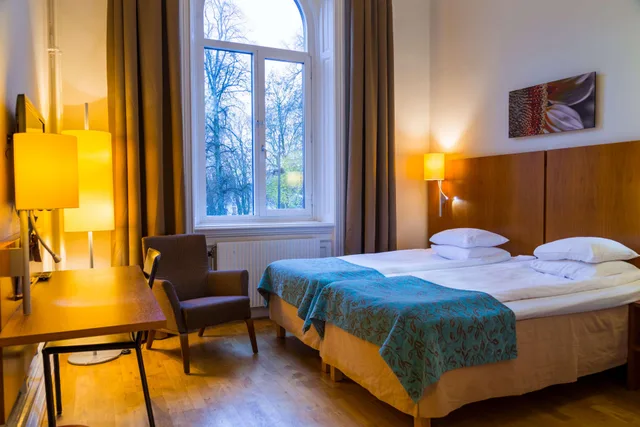 غرفة مفردة بسرير كوين، Nordic Buringen Hotel 2/3