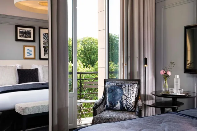 Eiffel, Prestige, Double Bed، Le Damantin Hotel & Spa 1/2