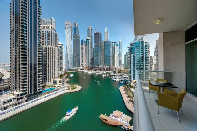 شقة ديلوكس بـ3 غرف نوم، MARINA HOTEL APARTMENTS 1/8