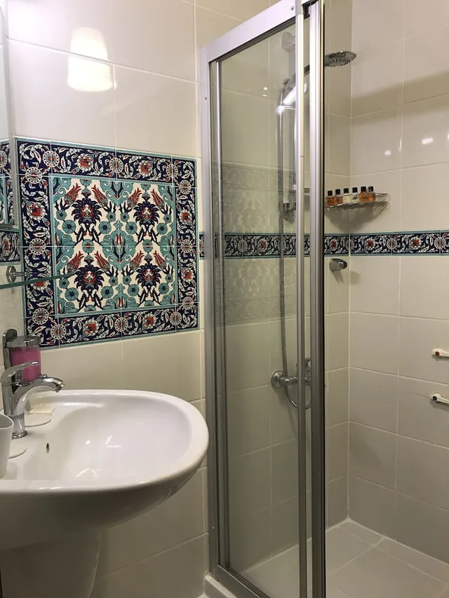 Standard, Triple, 1 King and 1 Single Beds, Courtyard View, Ninova Pension 4/4