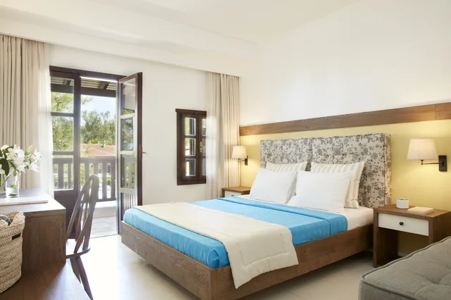 غرفة كومفورت بسرير مزدوج مع أريكة، Simantro Resort 8/10