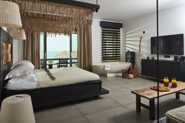 Superior, Double Bed, Sea View, Myconian Utopia Relais & Chateaux 1/5