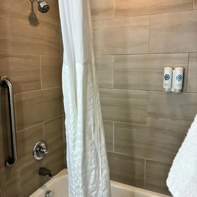 غرفة سوبيريور بسرير كينج، Comfort Inn & Suites Sterling CO 9/9