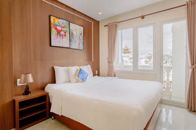 غرفة سوبيريور بسرير كوين، C'Lavie Hotel - Saigon Airport Hotel 2/6