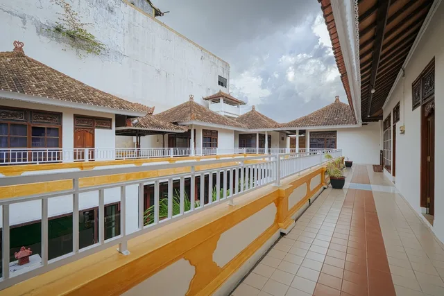 Hana Kuta Beach Hotel، Kuta 4/50