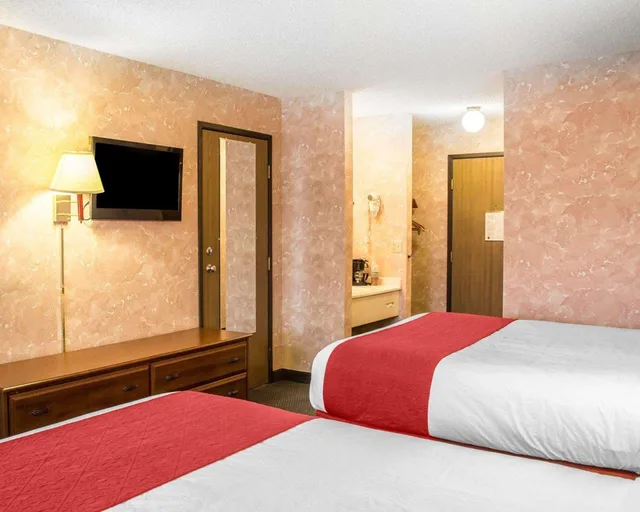 غرفة بسريرين كوين، Econo Lodge Longmont East 10/10