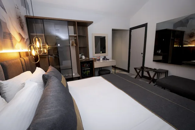 جناح رومانسي بسريرين كوين بغرفتي نوم مع أريكة، Oksijen Zone Hotels Uludag 1/2