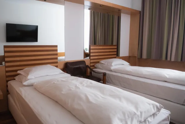 غرفة قياسية بسرير مزدوج أو سريرين منفصلين، City Hotel Linz 5/10