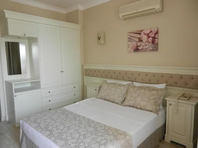 Standard, Queen Bed, Land View، Hawaii Hotel 2/3
