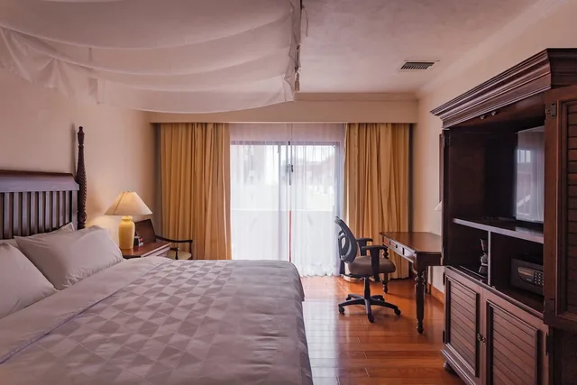غرفة قياسية بسرير كينج، Holiday Inn Merida 3/4