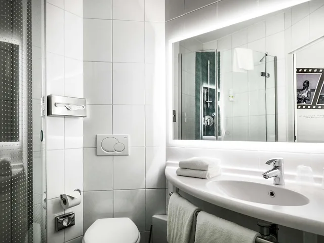 غرفة بسريرين منفصلين، IBIS LOCARNO 6/9