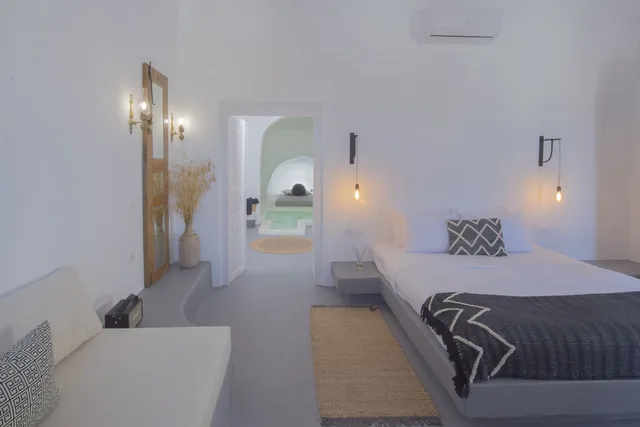 Cave, Signature, Suite, Queen Bed, Sofa, Plunge Pool, Nano Suites 1/2