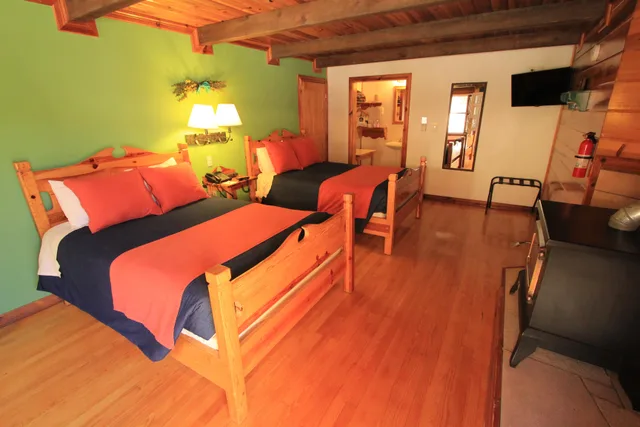 غرفة قياسية رباعية، The Lodge At Creel 5/6