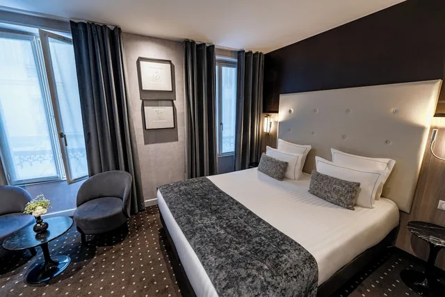 غرفة سوبيريور بسرير كوين، Hotel de la Paix Tour Eiffel 2/5