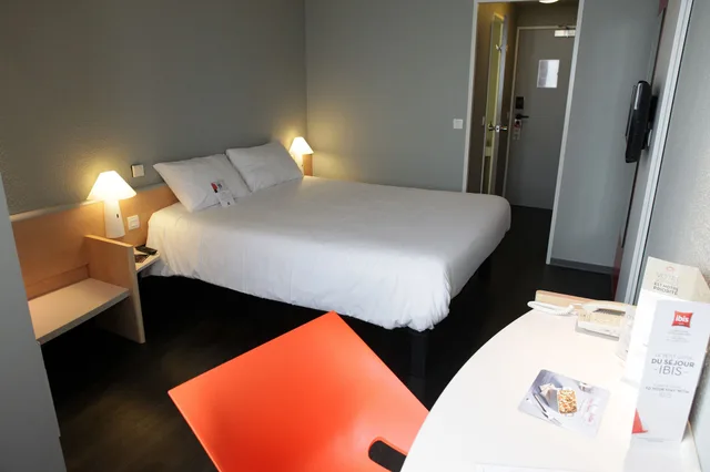 غرفة قياسية بسرير مزدوج، Ibis Granville Port De Plaisance 4/7