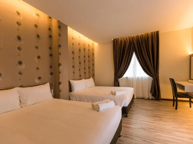 Deluxe, Family, 2 Double Beds, D Elegance Hotel 2/2