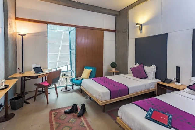 غرفة قياسية بسرير كينج، Mana Hotel Ranakpur 2/6