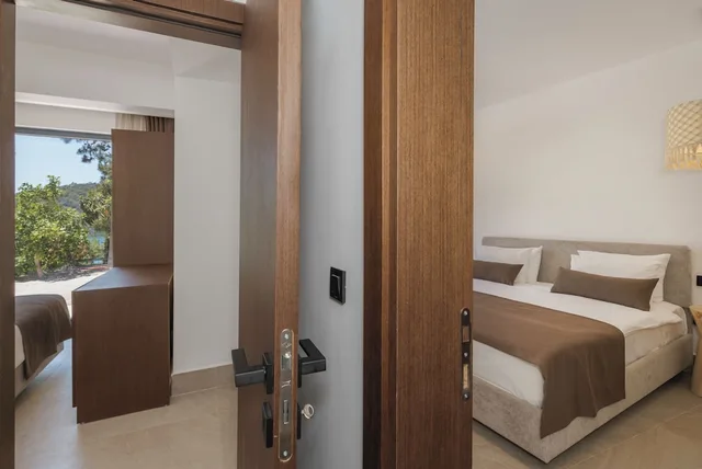 غرفة عائلية رباعية بسرير كوين وسريرين منفصلين بإطلالة على الحديقة، Meri Hotel Oludeniz 4/5