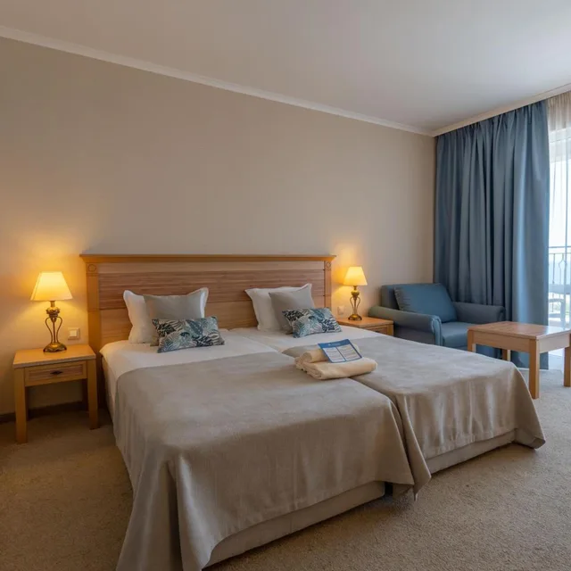 غرفة قياسية بسرير فردي بإطلالة على البحر في طابق مرتفع، DIT Majestic Beach Resort 6/10