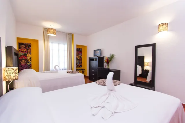 غرفة بسريرين مزدوجين، Santa Cruz Huatulco Hotel 4/10