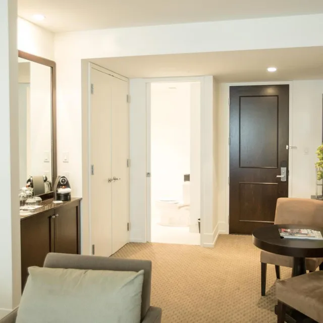 Urban, Vip, Suite, King Bed, Lounge Access، Hotel Le Bonne Entente 3/5
