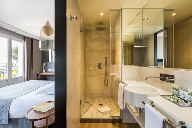 Deluxe, Double Bed, Balcony, Atala Hotel Champs Elysees 4/4
