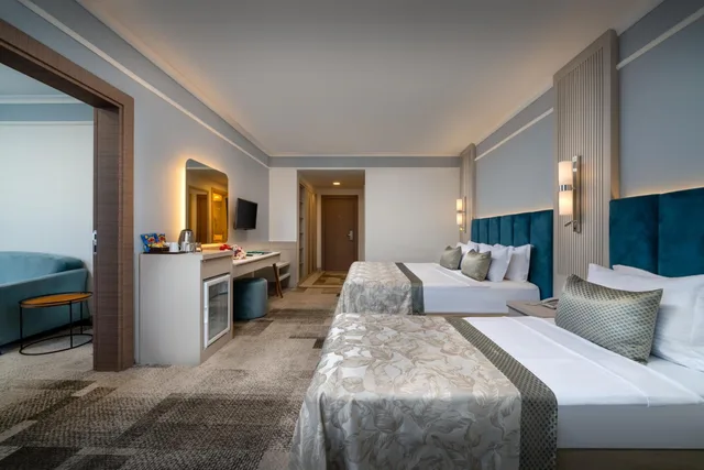 غرفة بسرير مزدوج أو سريرين منفصلين بإطلالة على الحديقة، Pine Beach Hotel 2/10