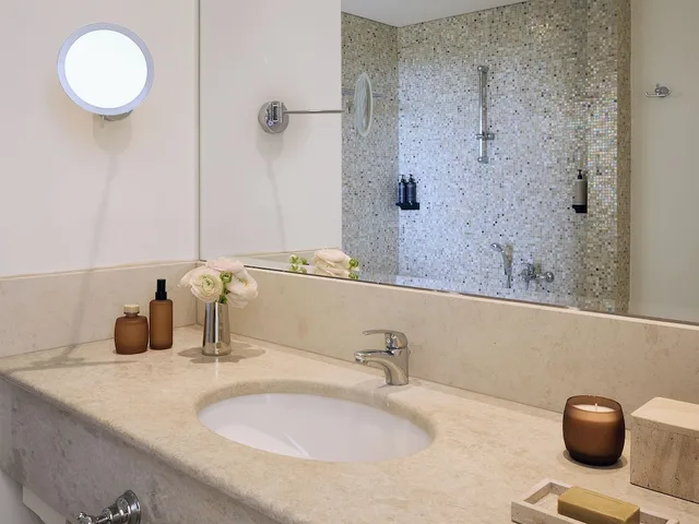 Palace, Suite, 2 Double Beds, Sofa, Main Building، Grecotel Eva Palace 5/5