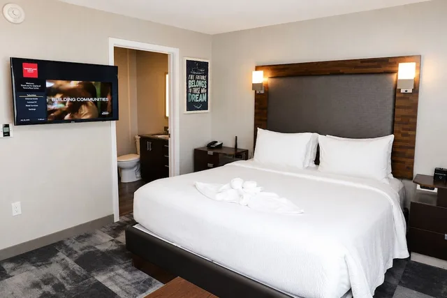 استوديو بسرير كينج مع أريكة، TOWNEPLACE SUITES CRANBURY SOUTH BRUNSWICK 2/8