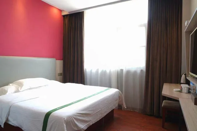 Room, Double Bed, GreenTree Inn HeBi HengShan Road Business Hotel 1/2