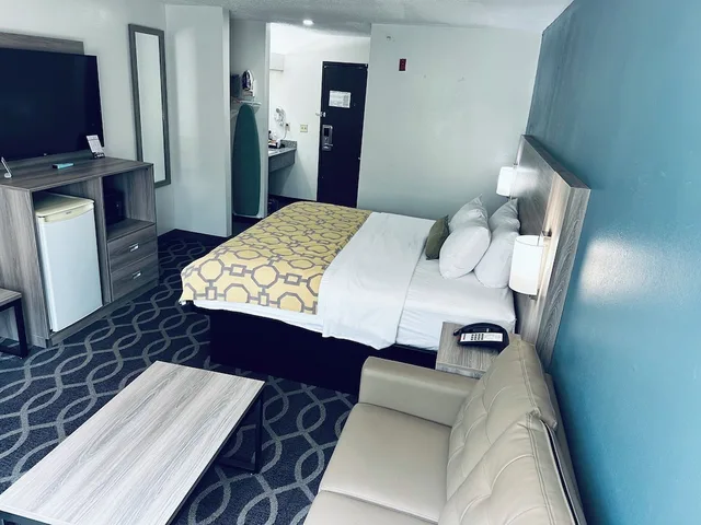 غرفة بسرير كينج، Baymont By Wyndham Piqua 8/10