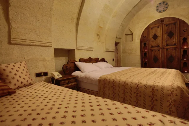Deluxe, King Bed, FAIRYLAND CAVE HOTEL 2/4
